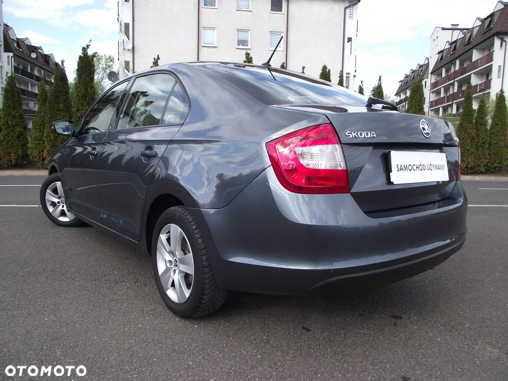 Skoda RAPID 1.2 TSI Ambition - 10