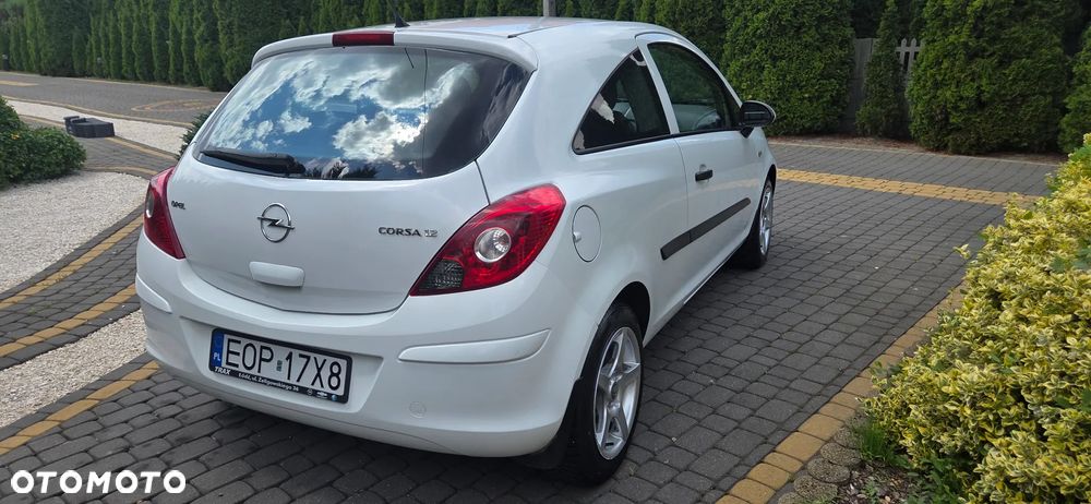 Opel Corsa 1.2 16V Enjoy - 21