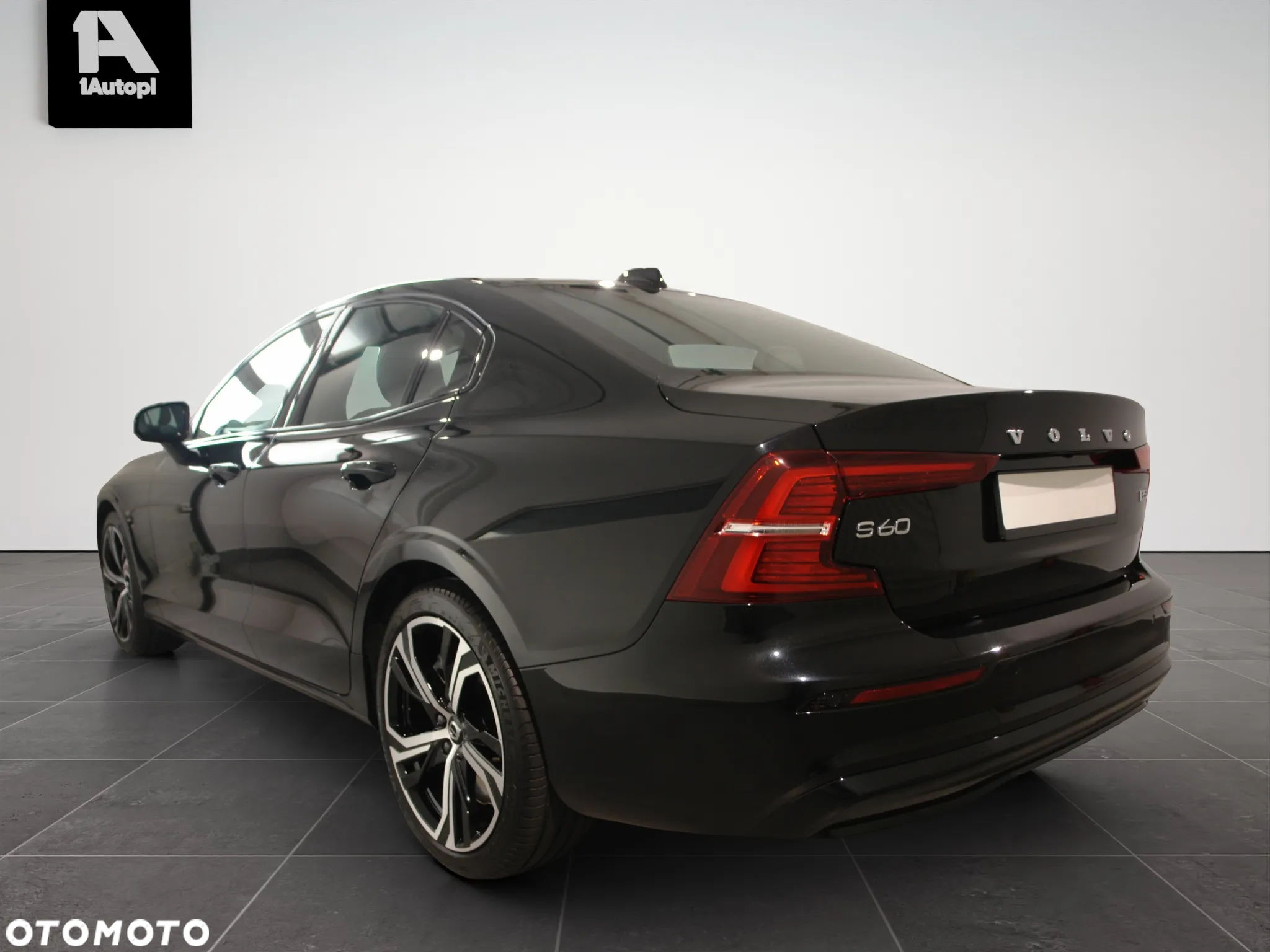 Volvo S60 B5 B AWD Ultimate Dark - 4