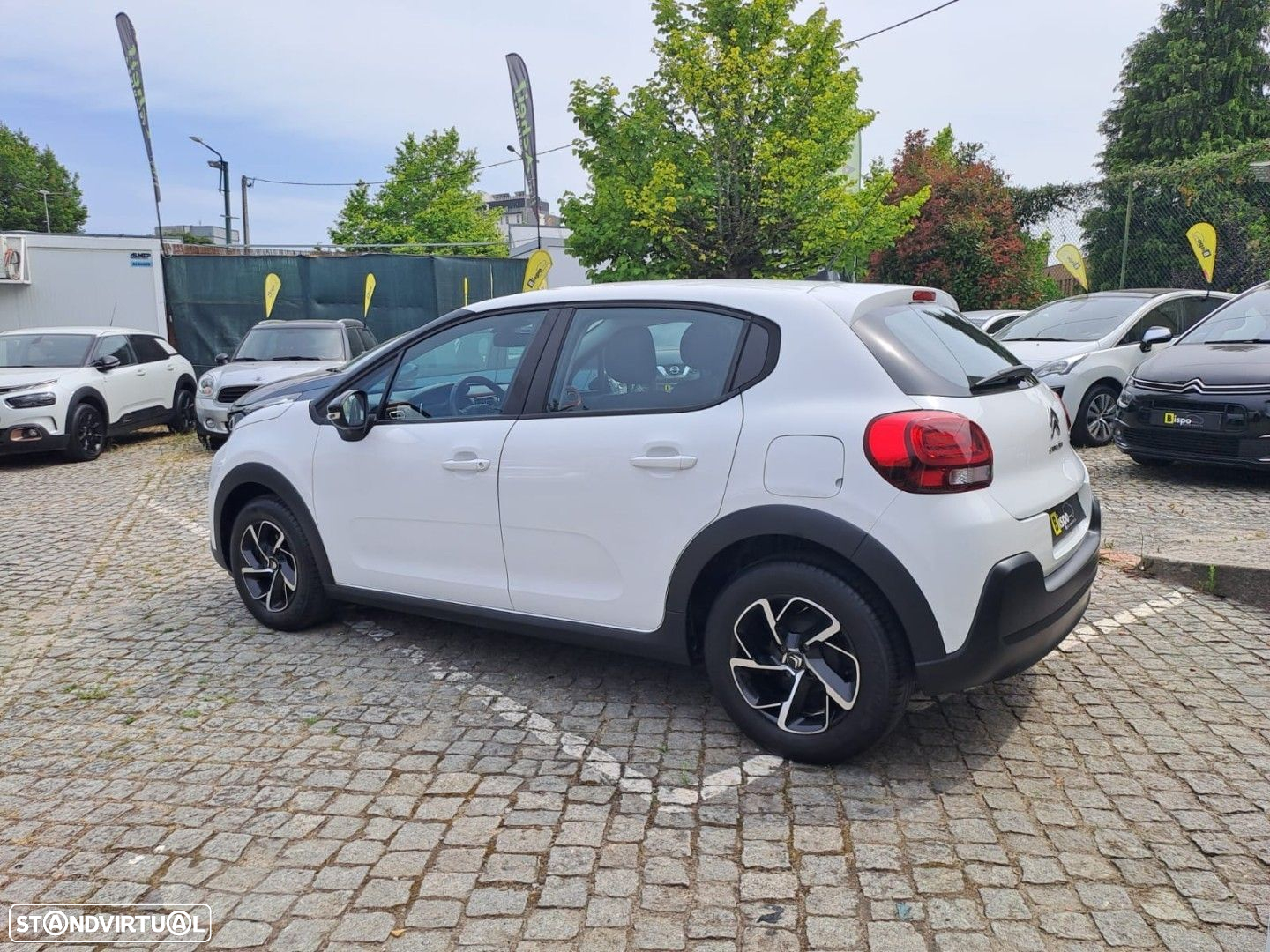 Citroën C3 1.2 PureTech Shine - 9