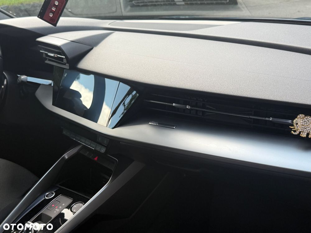Audi A3 Sportback 35 TDI S tronic - 14