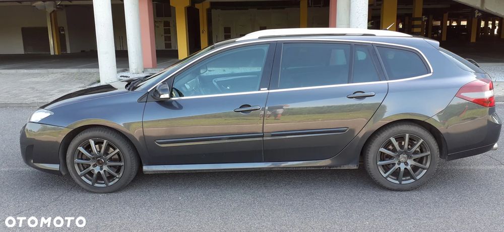 Renault Laguna 2.0 DCi GT 4WS - 8