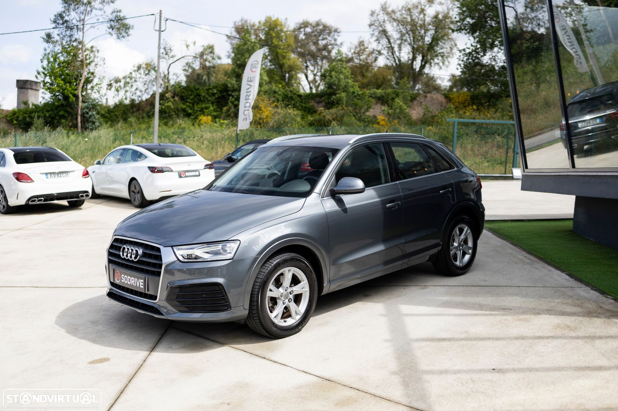 Audi Q3 2.0 TDI Sport - 17