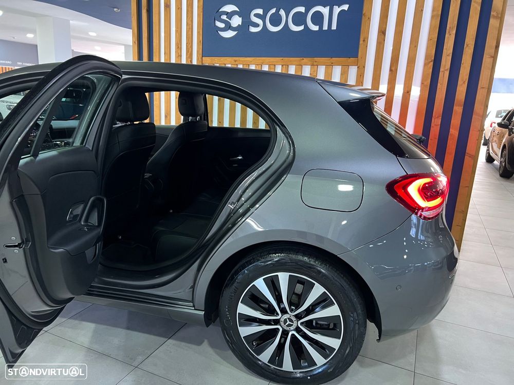 Mercedes-Benz A 250 e Style Plus - 14