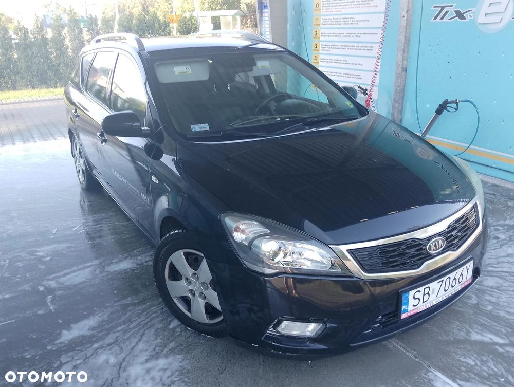 Kia Ceed Cee'd 1.6 Optimum + - 7