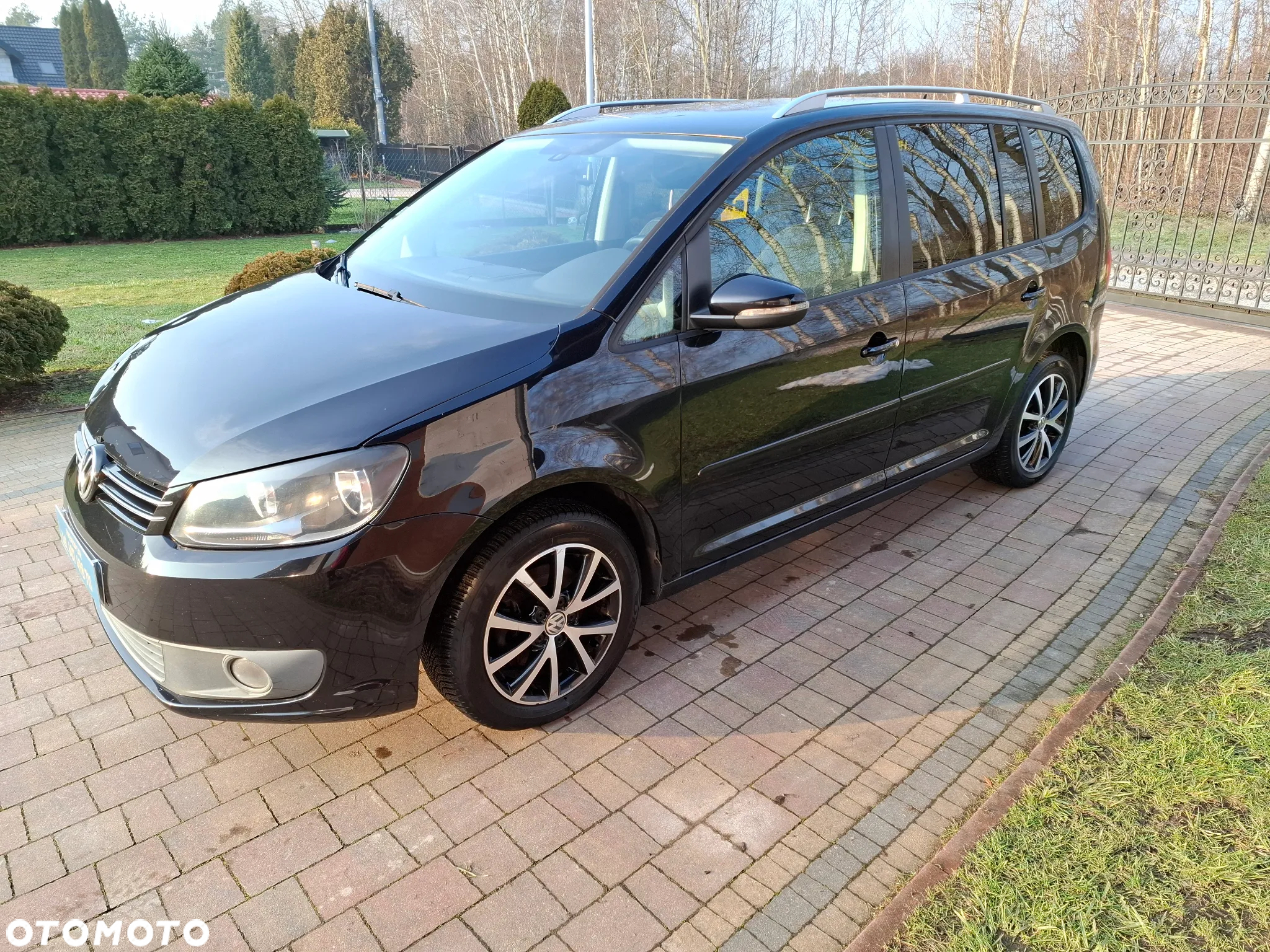 Volkswagen Touran - 15