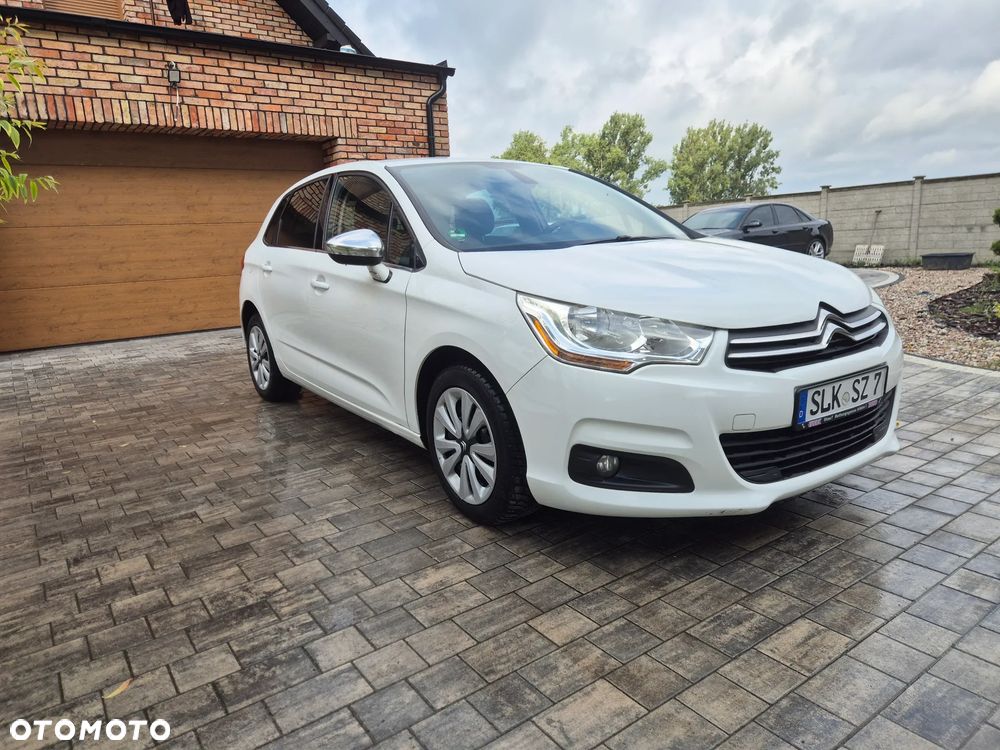 Citroën C4 e-HDi 115 Exclusive - 2