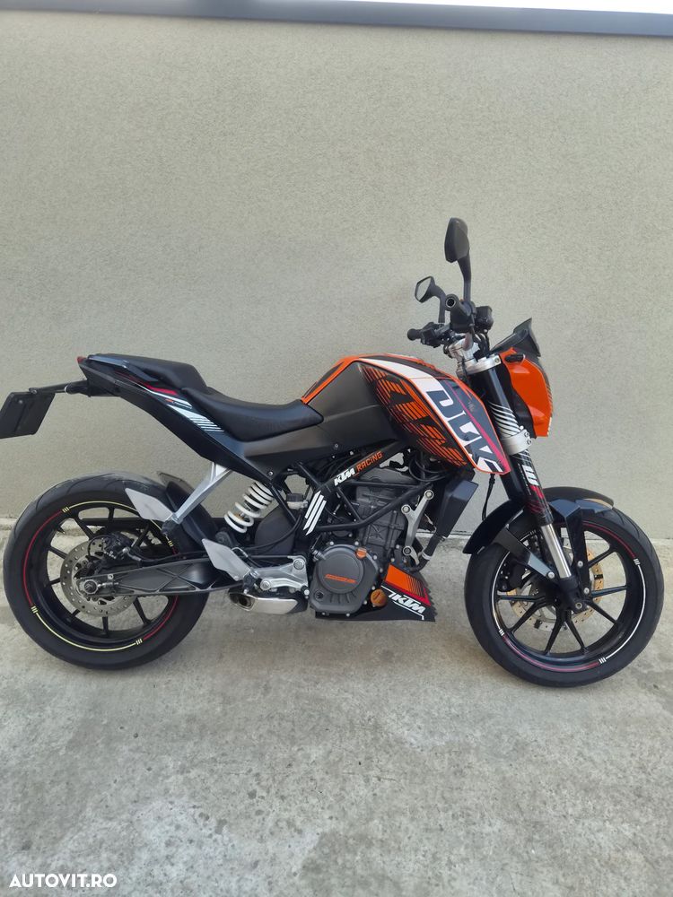 KTM 125 Duke - 2
