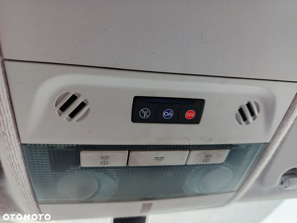 Opel Corsa 1.4 Innovation - 20