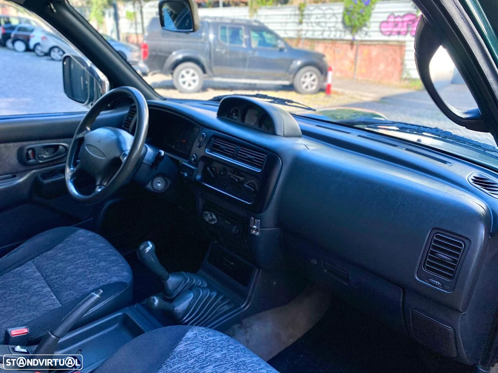 Mitsubishi L200 2.5 TD CD - 29