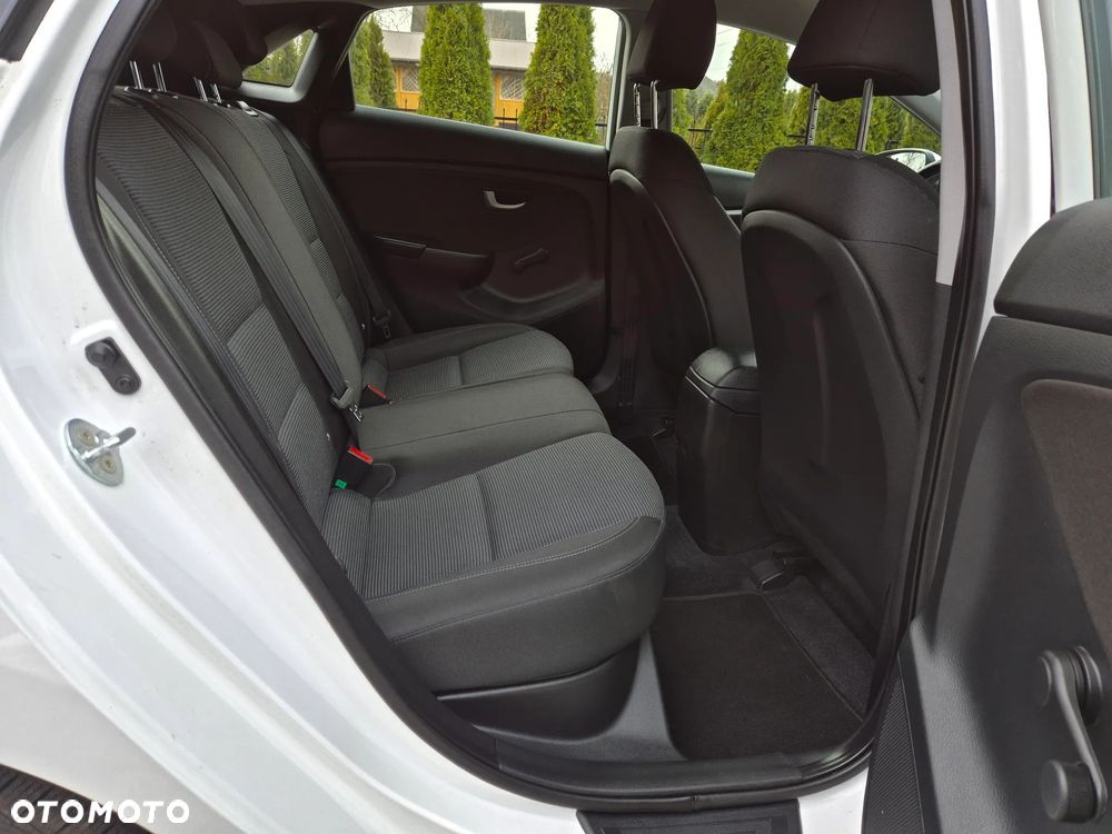 Hyundai i30 blue 1.6 CRDi Classic - 21