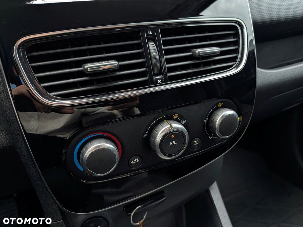 Renault Clio 0.9 Energy TCe Limited - 23