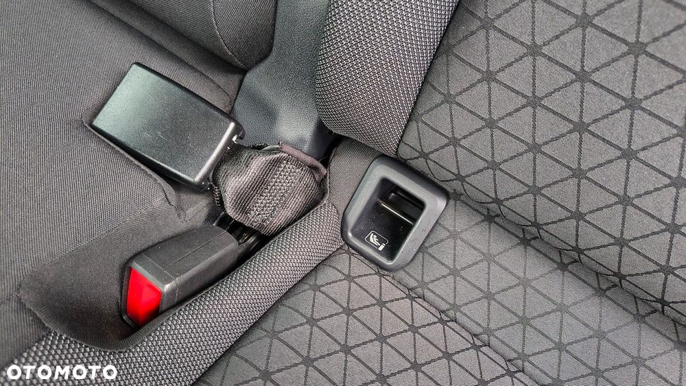 Volkswagen T-Cross - 34