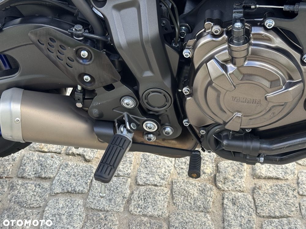 Yamaha MT - 12
