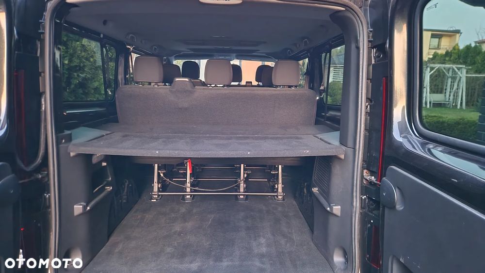 Opel Vivaro L2H1 - 12