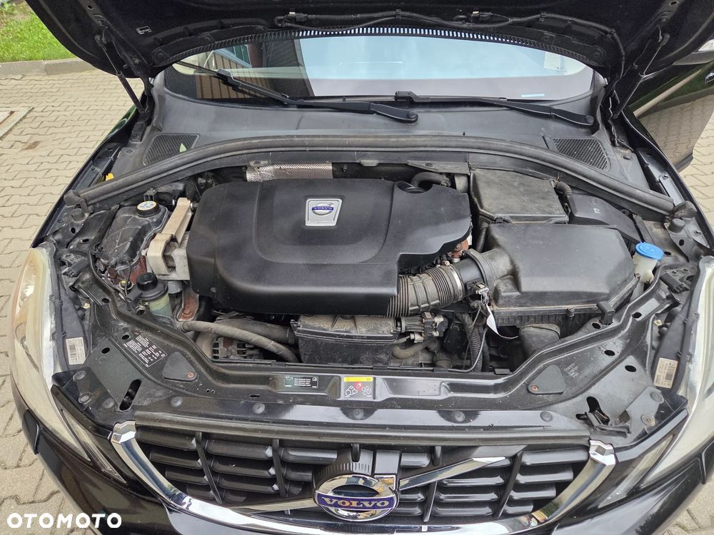 Volvo XC 60 D4 Geartronic Momentum - 37