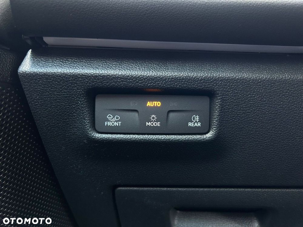 Volkswagen Tiguan - 24