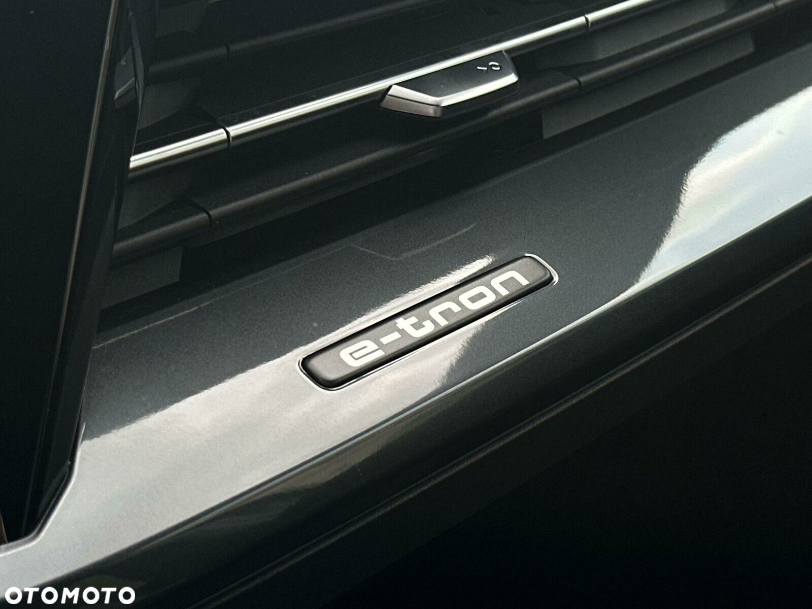 Audi Q4 e-tron - 21
