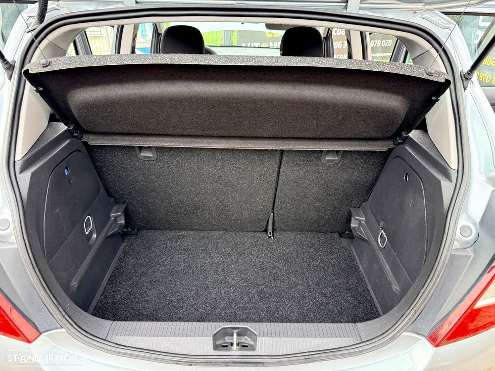 Opel Corsa - 35