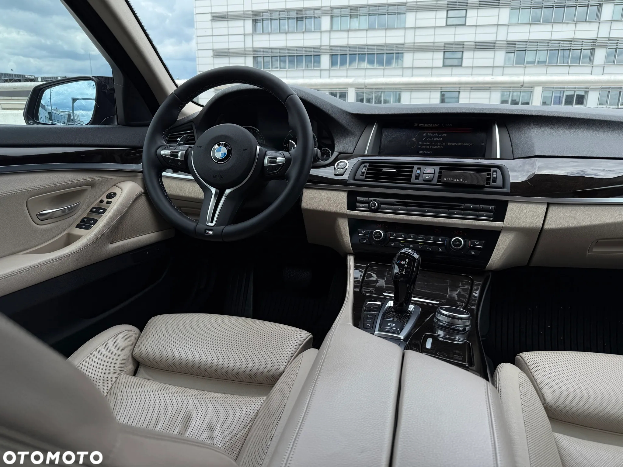 BMW Seria 5 530d xDrive Luxury Line - 12