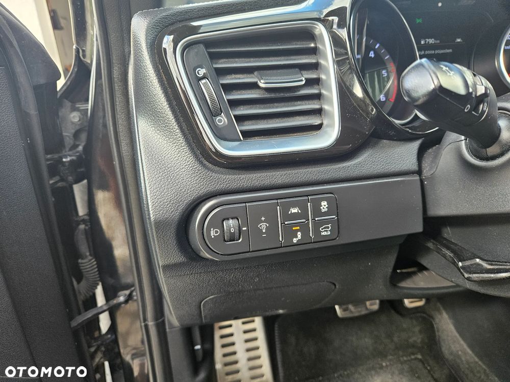 Kia ProCeed 1.6 CRDi DCT7 SCR GT LINE - 19