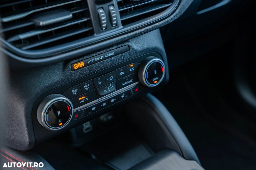 Ford Kuga 2.5 Duratec PHEV ST Line X - 20