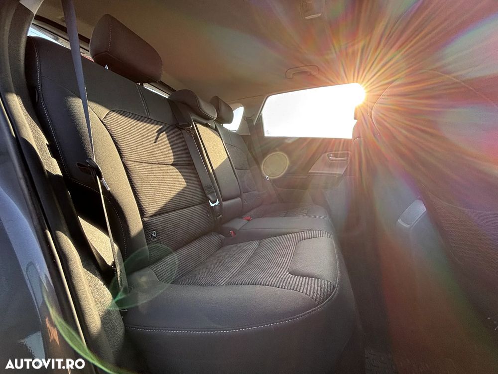 Kia Niro 1.6 GDI PHEV 2WD Aut. Vision - 17