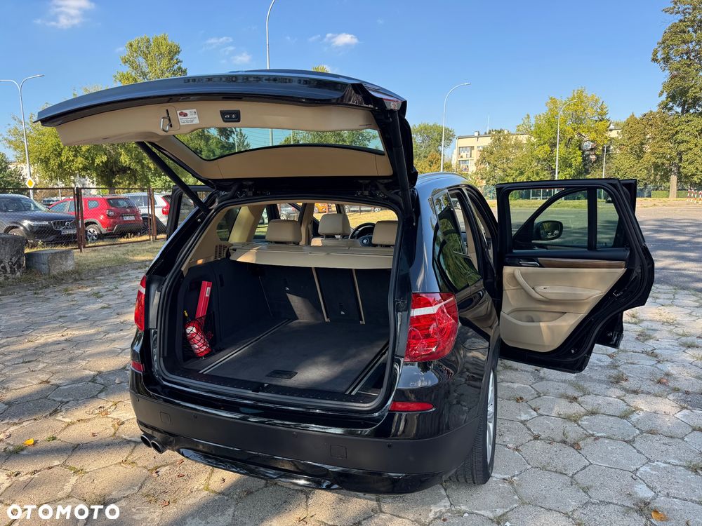 BMW X3 xDrive28i - 23