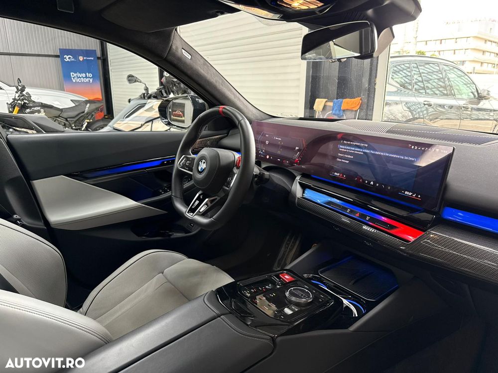 BMW M5 xDrive AT PHEV - 37