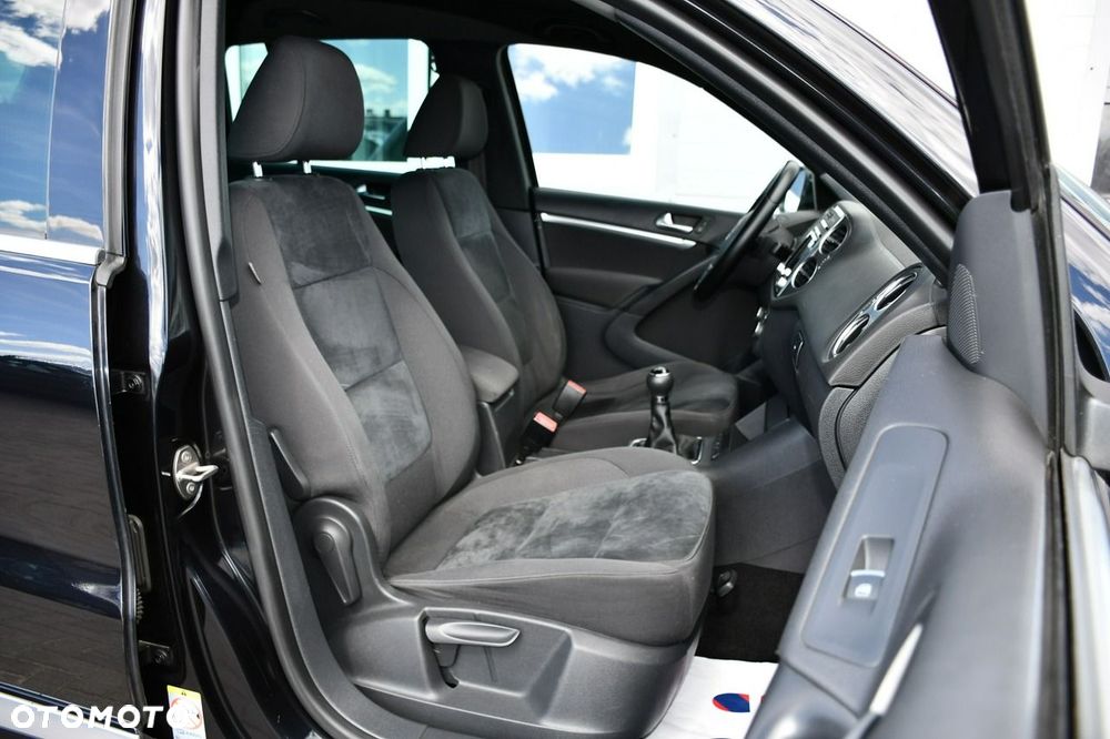 Volkswagen Tiguan - 26