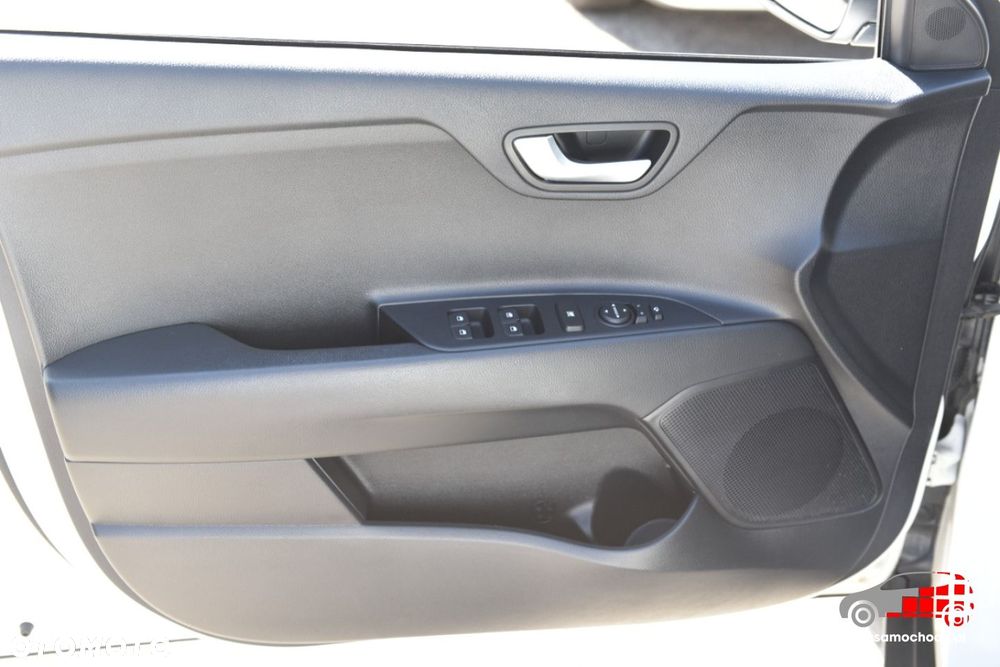 Kia Stonic - 15