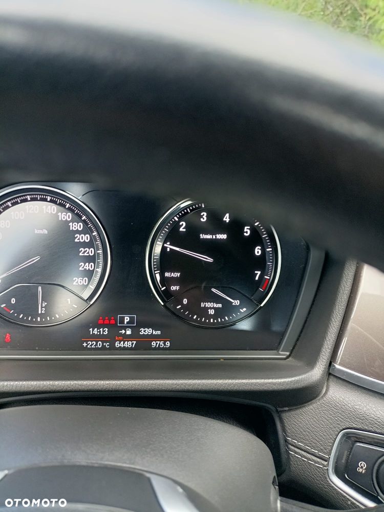 BMW X1 sDrive18i - 16