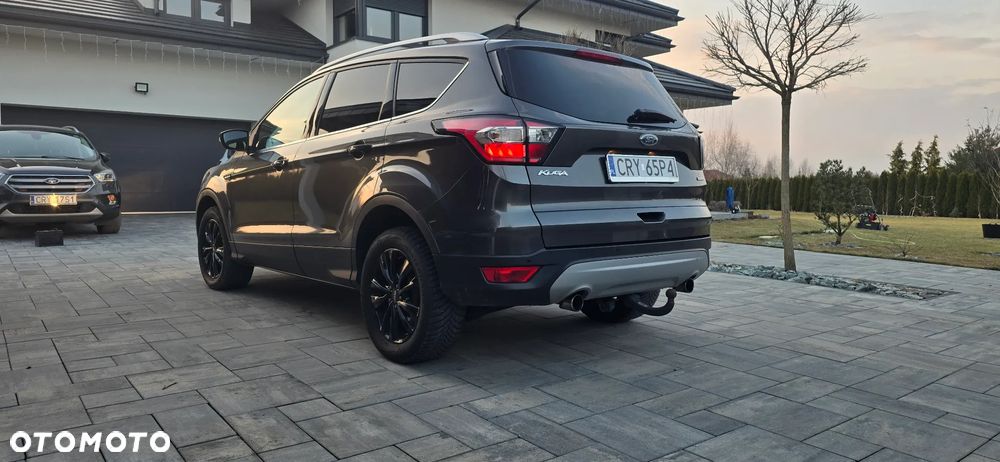 Ford Kuga 1.5 EcoBoost 2x4 Business Edition - 11