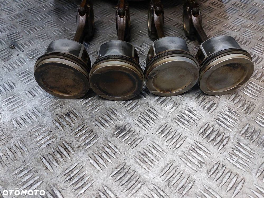 TŁOK + KORBOWÓD 4SZT KOMPLET VOLKSWAGEN PASSAT B5 1.6 8V AHL - 3