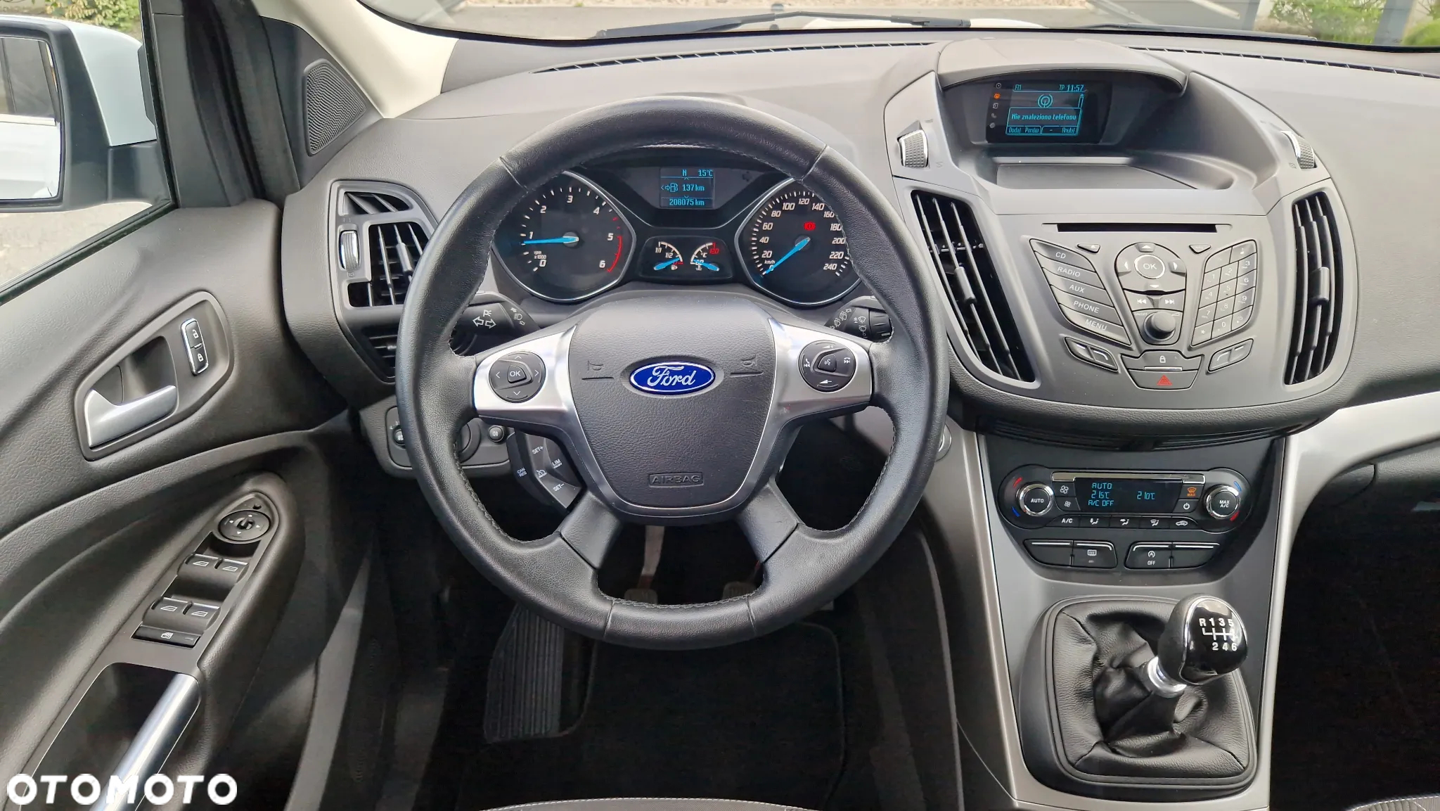 Ford Kuga 2.0 TDCi 2x4 Titanium - 9