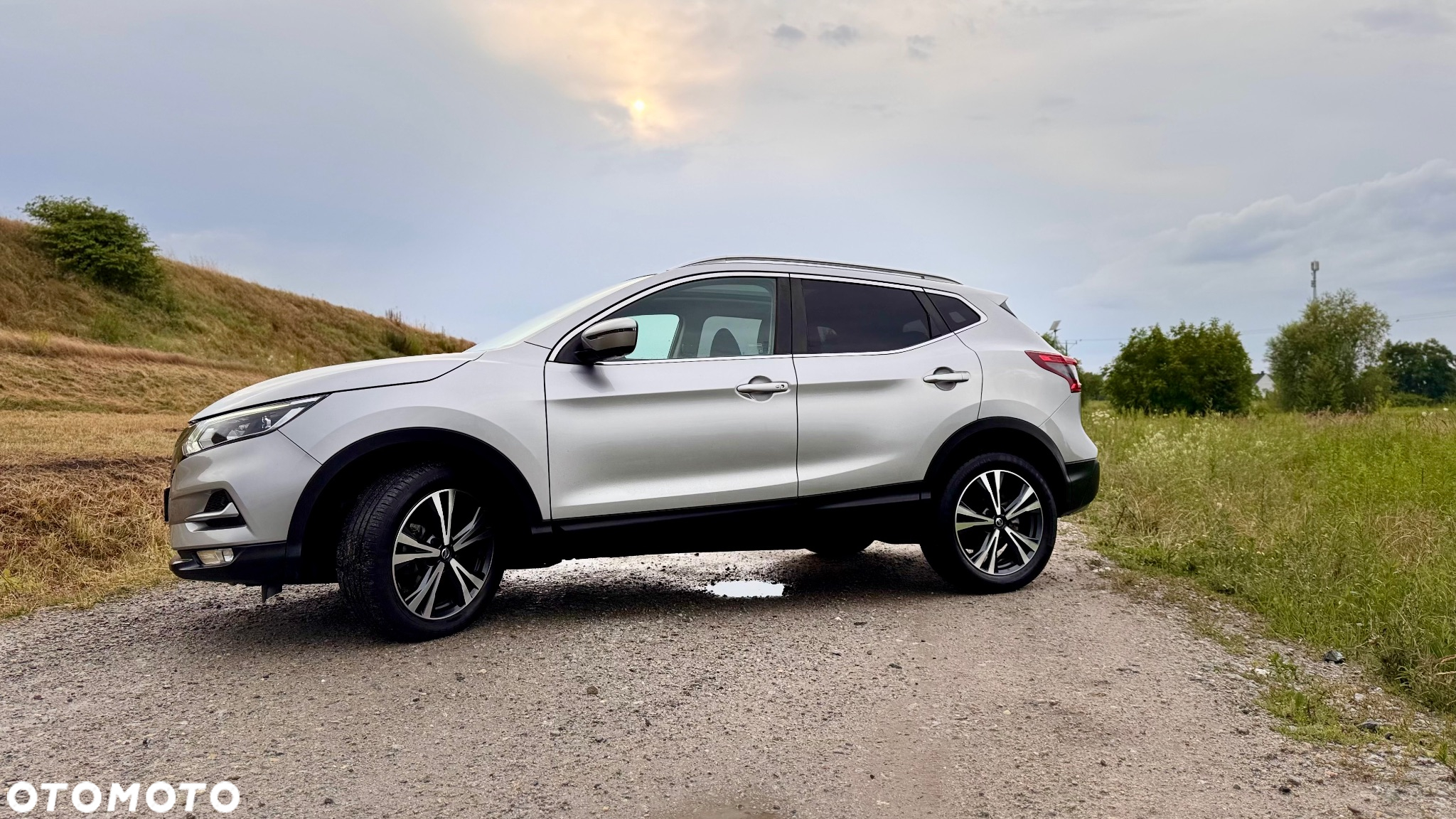 Nissan Qashqai 1.3 DIG-T N-Connecta - 3