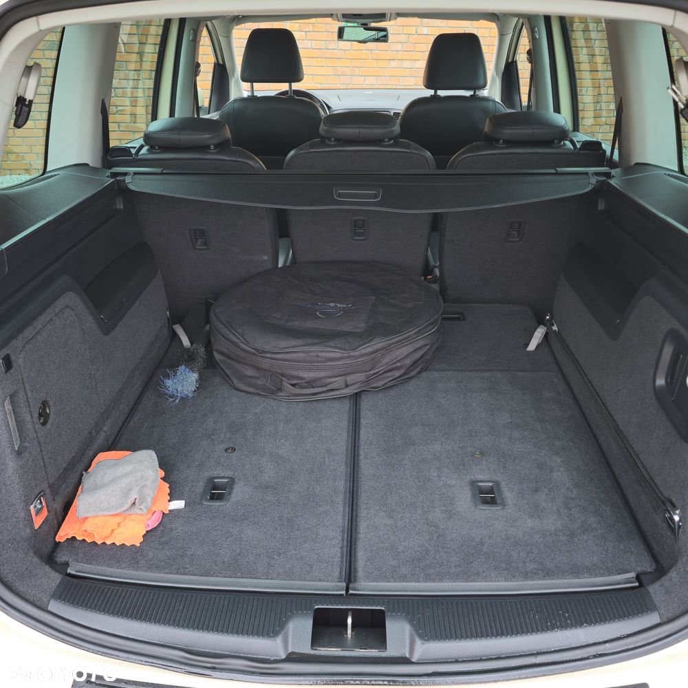 Volkswagen Sharan - 22