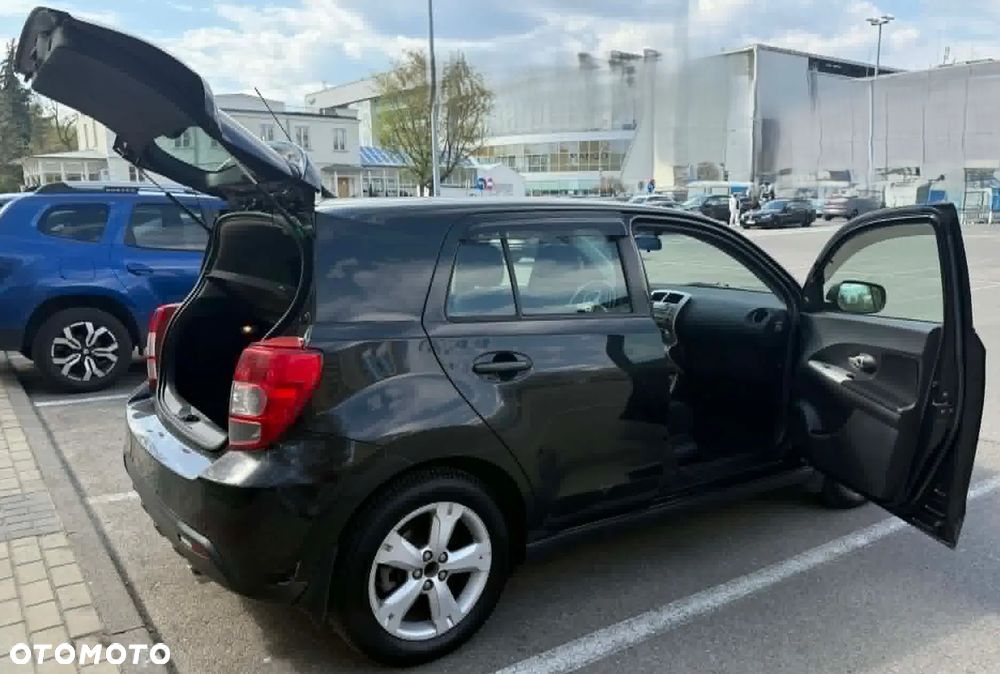 Toyota Urban Cruiser - 3