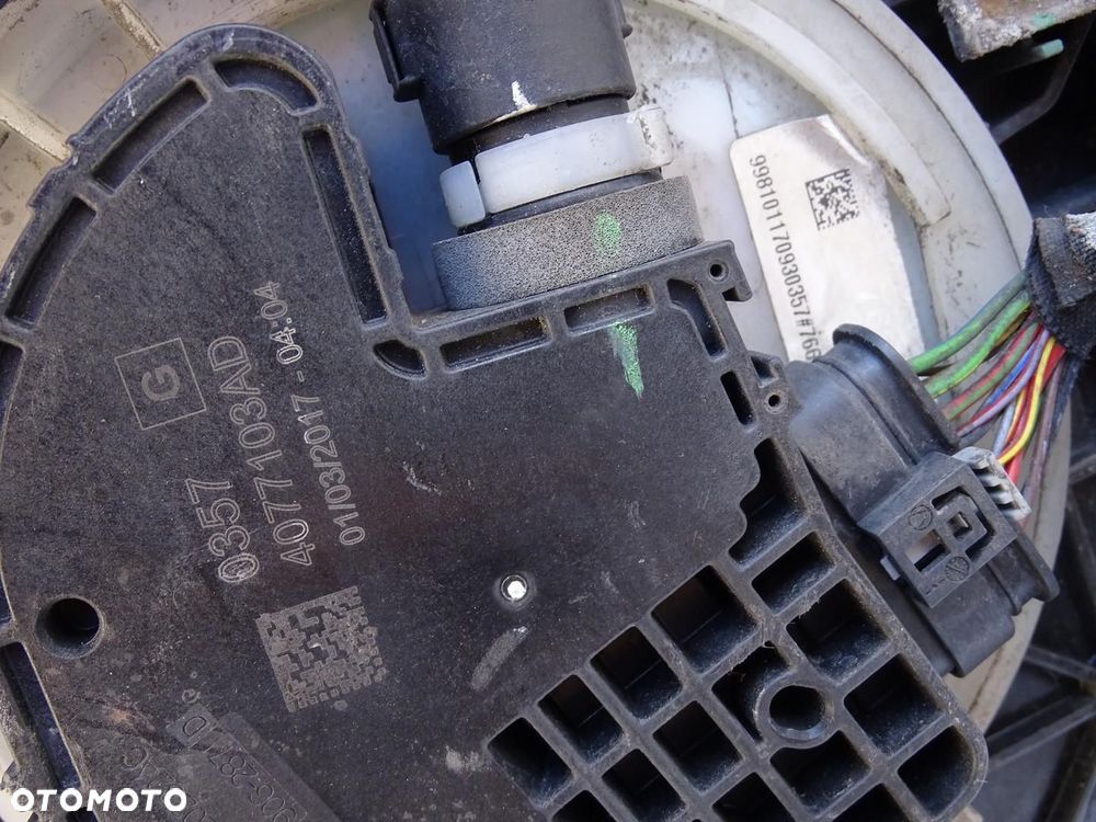 ZBIORNIK PŁYNU ADBLUE POMPKA STEROWNIK 8W0131878AM 2.0 TDI AUDI A4 B9 8W A5 - 12