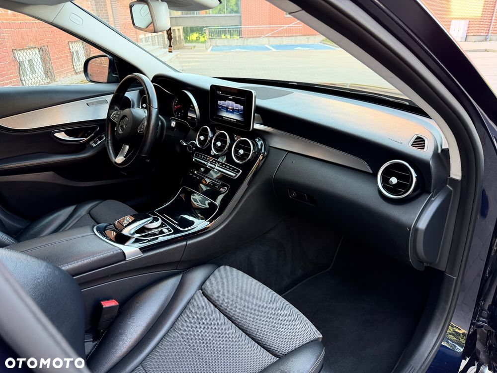 Mercedes-Benz Klasa C 200 (BlueTEC) d 7G-TRONIC Avantgarde - 34