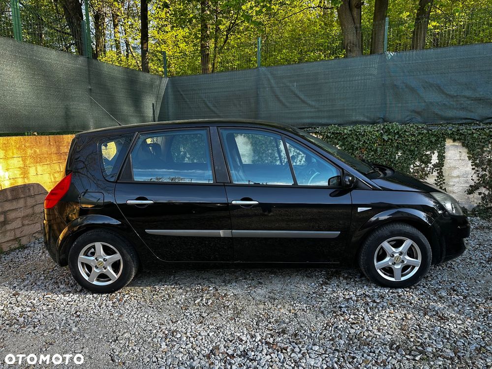 Renault Scenic 1.6 16V Avantage - 2