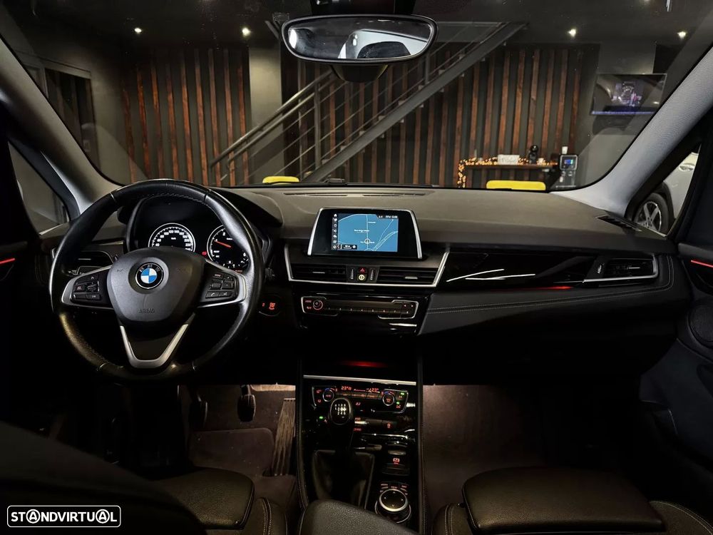 BMW 216 Gran Tourer d 7L - 14