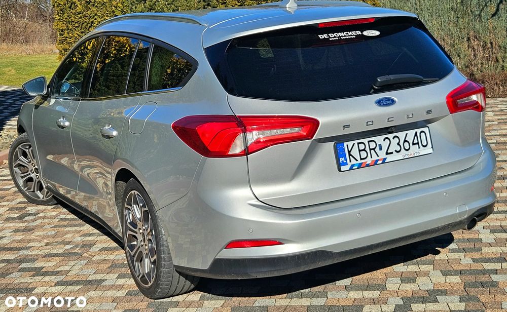 Ford Focus 2.0 EcoBlue Titanium Business - 4
