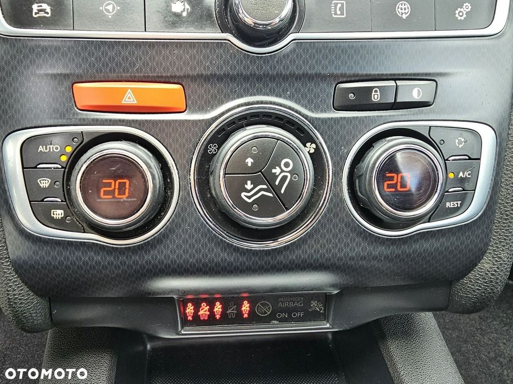 DS Automobiles DS 4 Crossback - 24