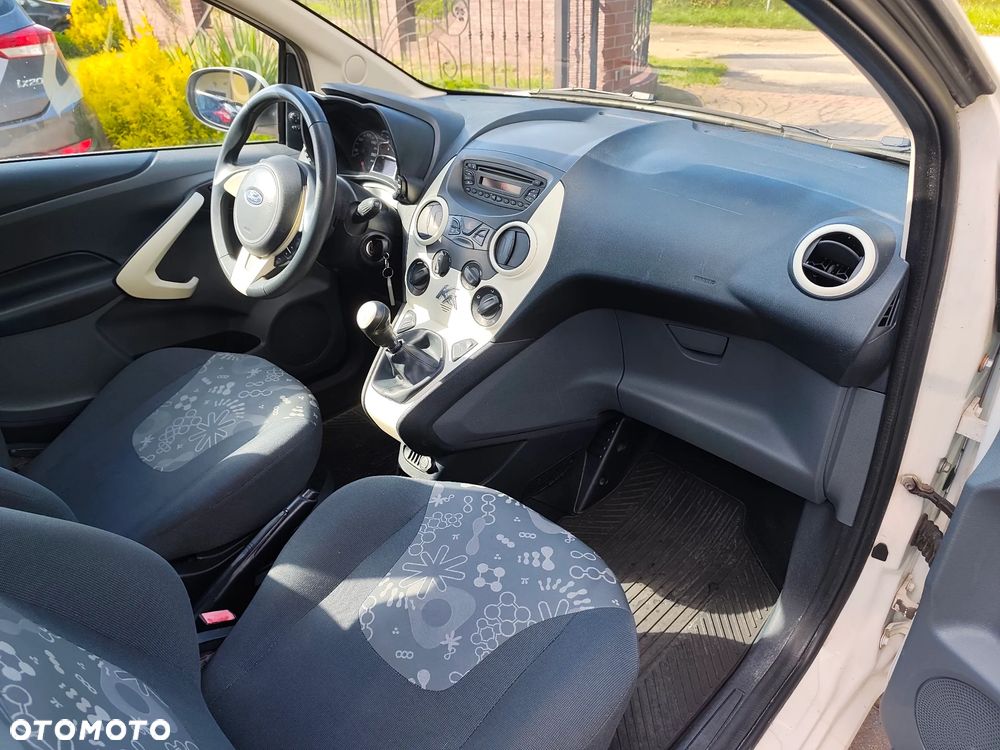 Ford KA 1.2 Titanium EU5 - 16