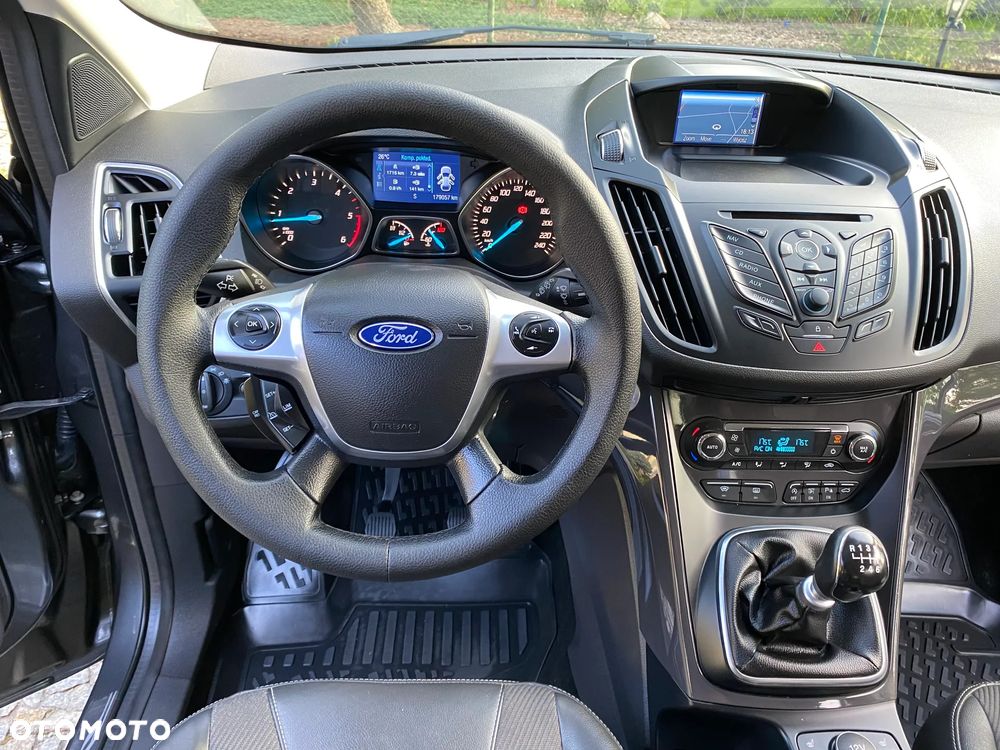 Ford Kuga 2.0 TDCi 4x4 Titanium - 21