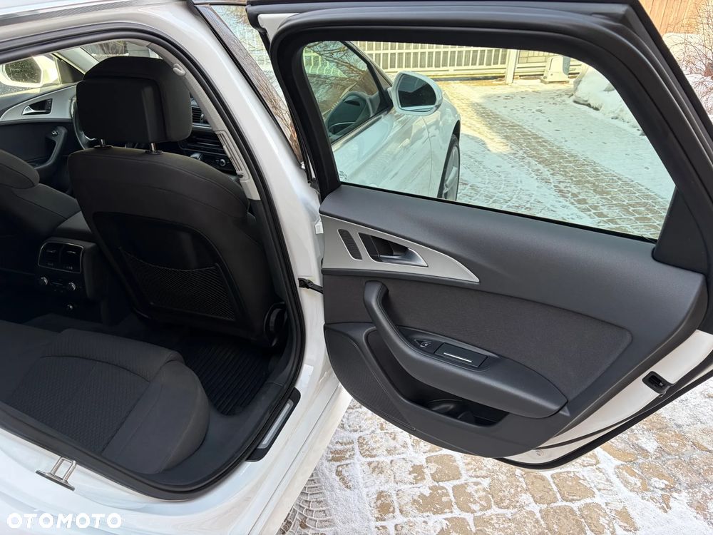 Audi A6 Avant 2.0 TDI Ultra S tronic - 13