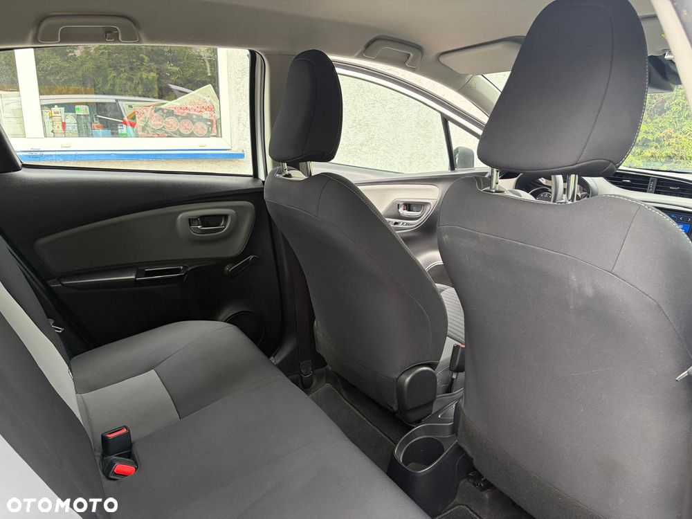 Toyota Yaris - 20