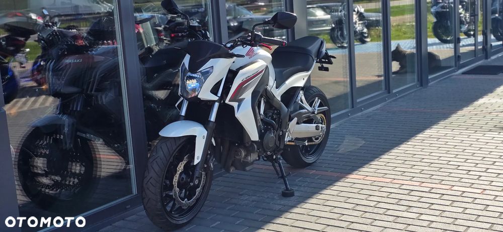 Honda CB - 26