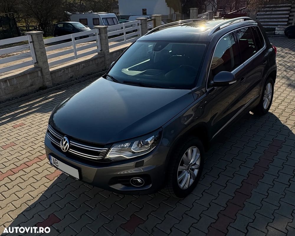 Volkswagen Tiguan - 14